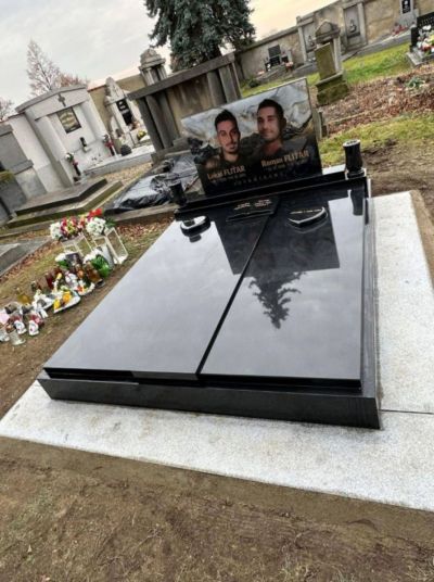 hrobnik.eu vidrio para tumba