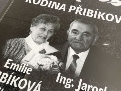 Fotografía tramada para tumba